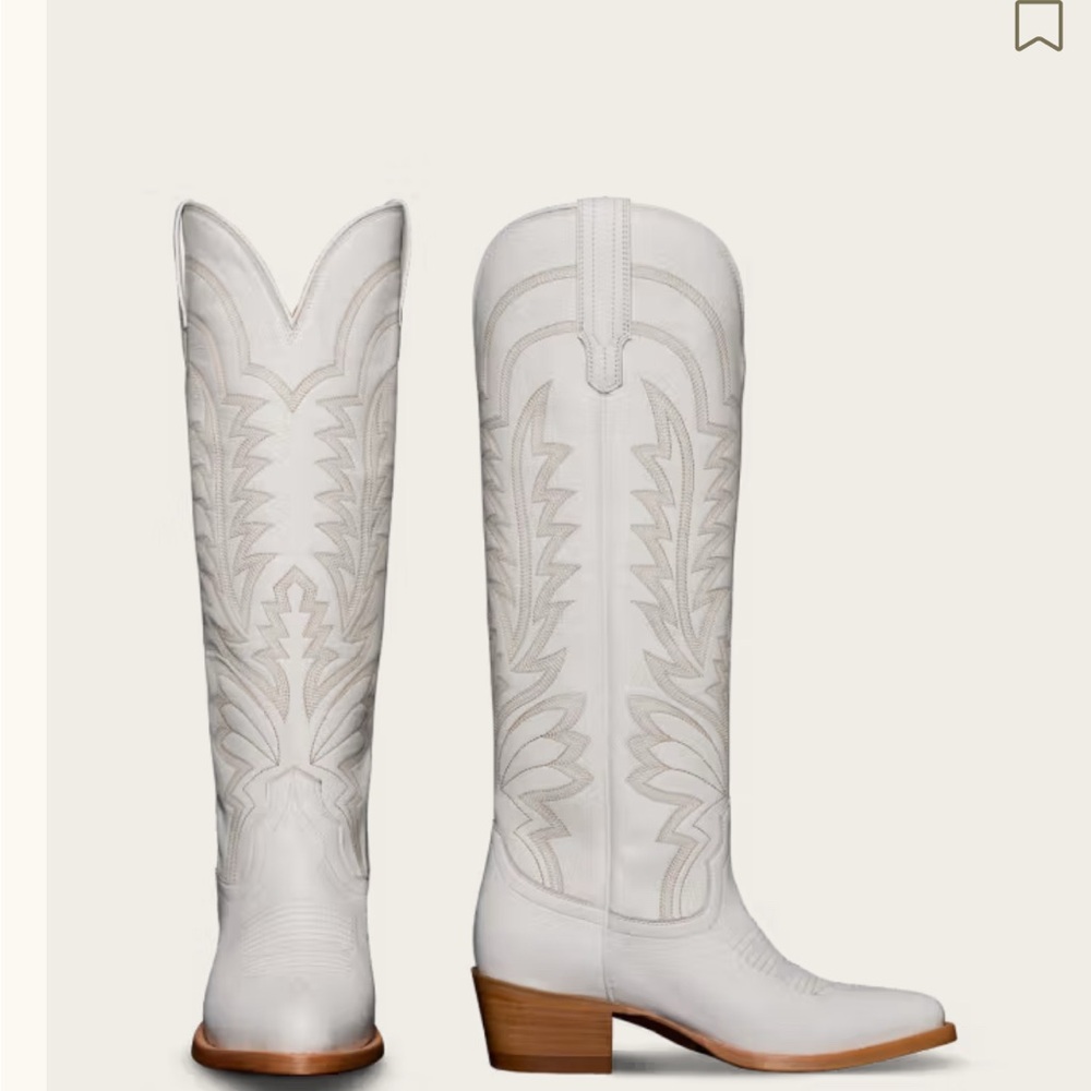 Tecovas White and Brown Heeled Boots with Intricate Stitching